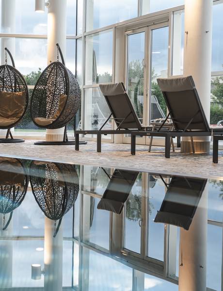 Relax in the indoor thermal area at the REDUCE Hotel Vital ****S