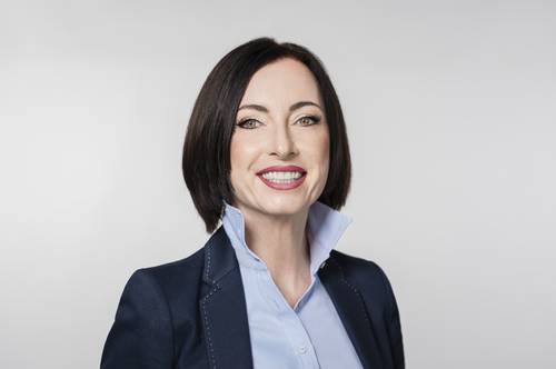 Dr. Manuela Macedonia is a neuroscientist and author