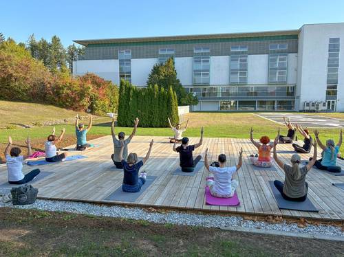 Daily Yoga Sessions for Body & Mind 