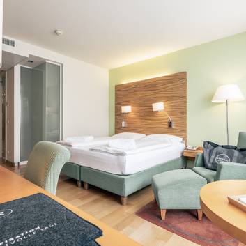 Rooms at REDUCE  Vital 