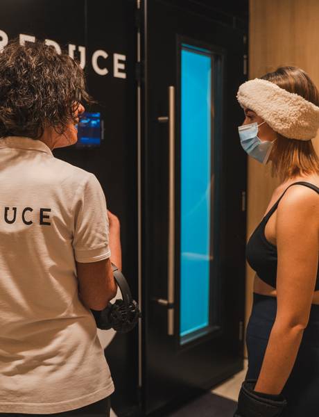 Cryotherapy in the cold chamber