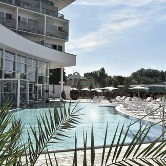 Oudtoor pool at REDUCE Hotel Vital****S