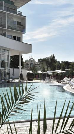 Outdoor pool at REDUCE Hotel Vital ****S in Bad Tatzmannsdorf