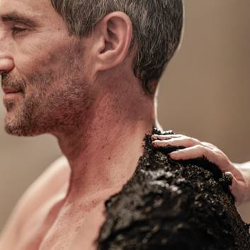 Anti-inflammatory mud pack