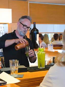 Making Healthy Mocktails Making Healthy Mocktails